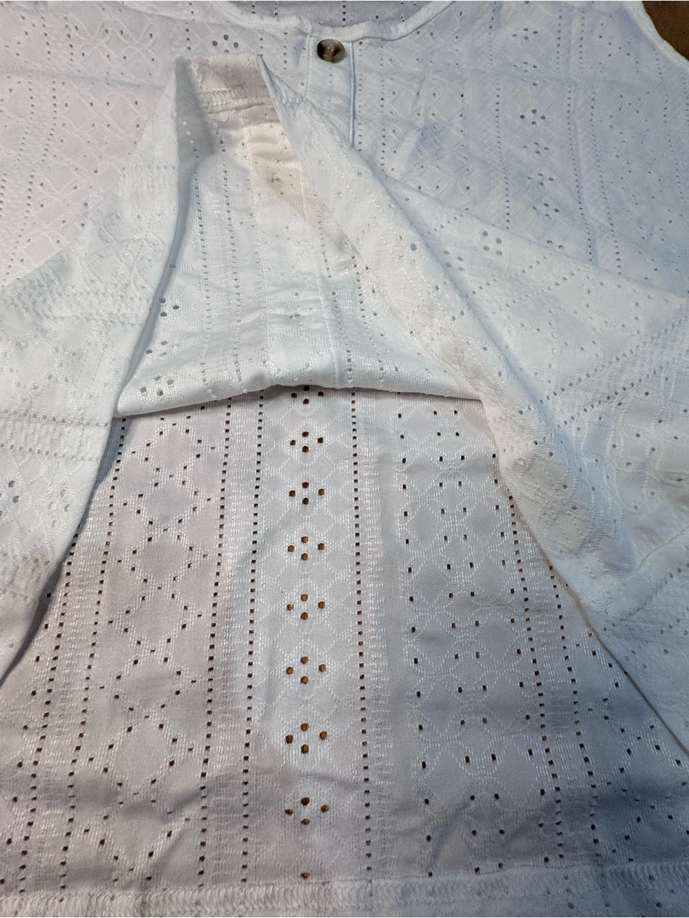 Cupshe Eyelet Button-Front Tie Shoulder Tank White XL - Picture 7 of 14